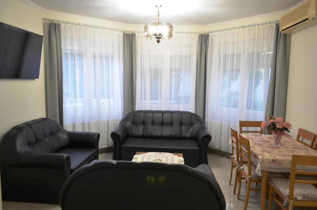 Henrietta - Violetta Apartman Hajdúszoboszló Exteriér fotografie