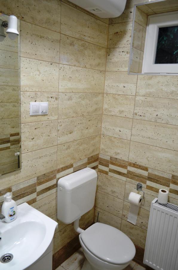 Henrietta - Violetta Apartman Hajdúszoboszló Exteriér fotografie